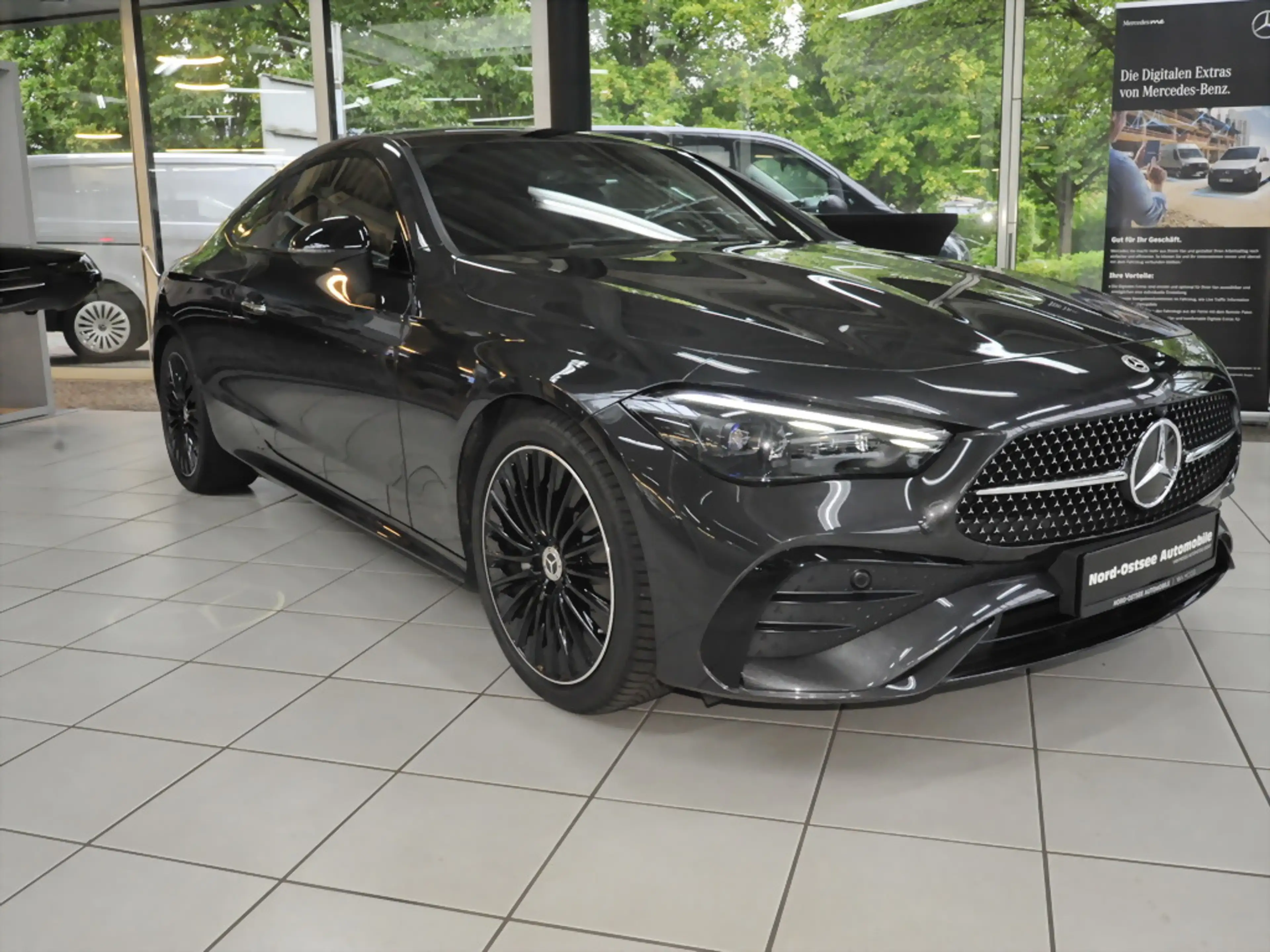 Mercedes-Benz CLE 200 AMG NIGHT DISTRO SHZ 360° PANO BURMESTER — photo 5