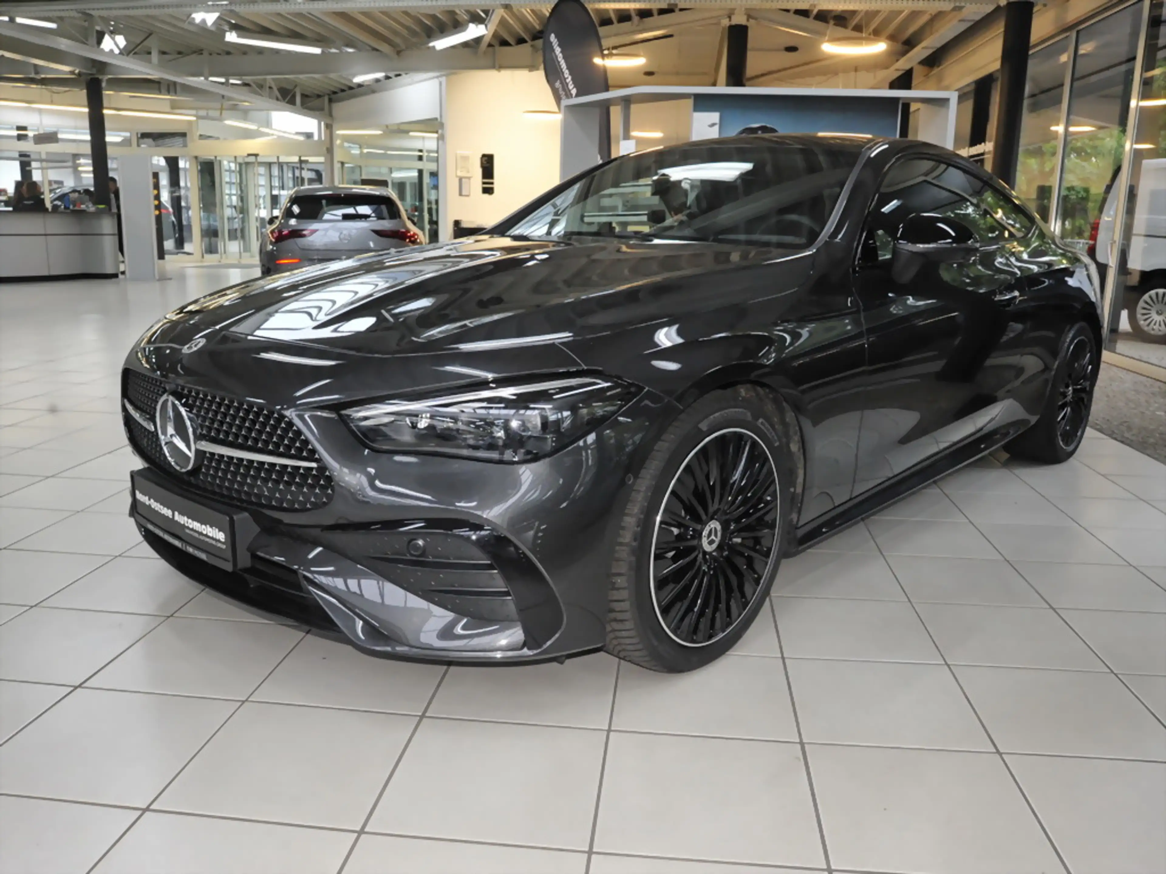 Mercedes-Benz CLE 200 AMG NIGHT DISTRO SHZ 360° PANO BURMESTER — photo 8