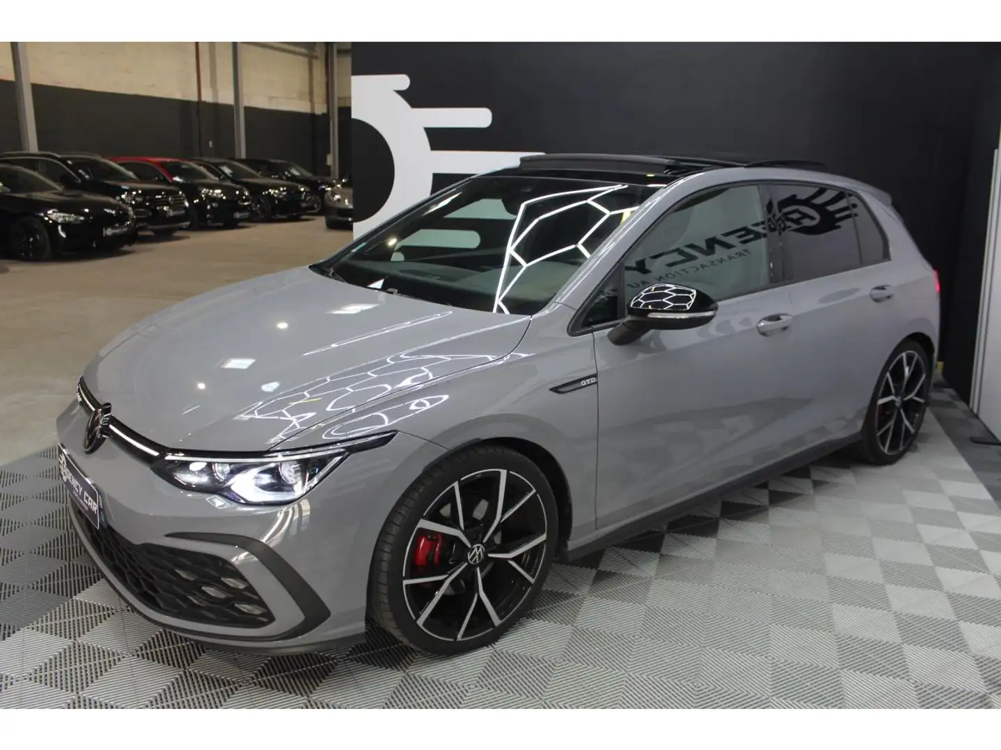 Volkswagen Golf GTD - 2.0 TDI - 200ch - Toit ouvrant - Sièges chauffants Gris - 2