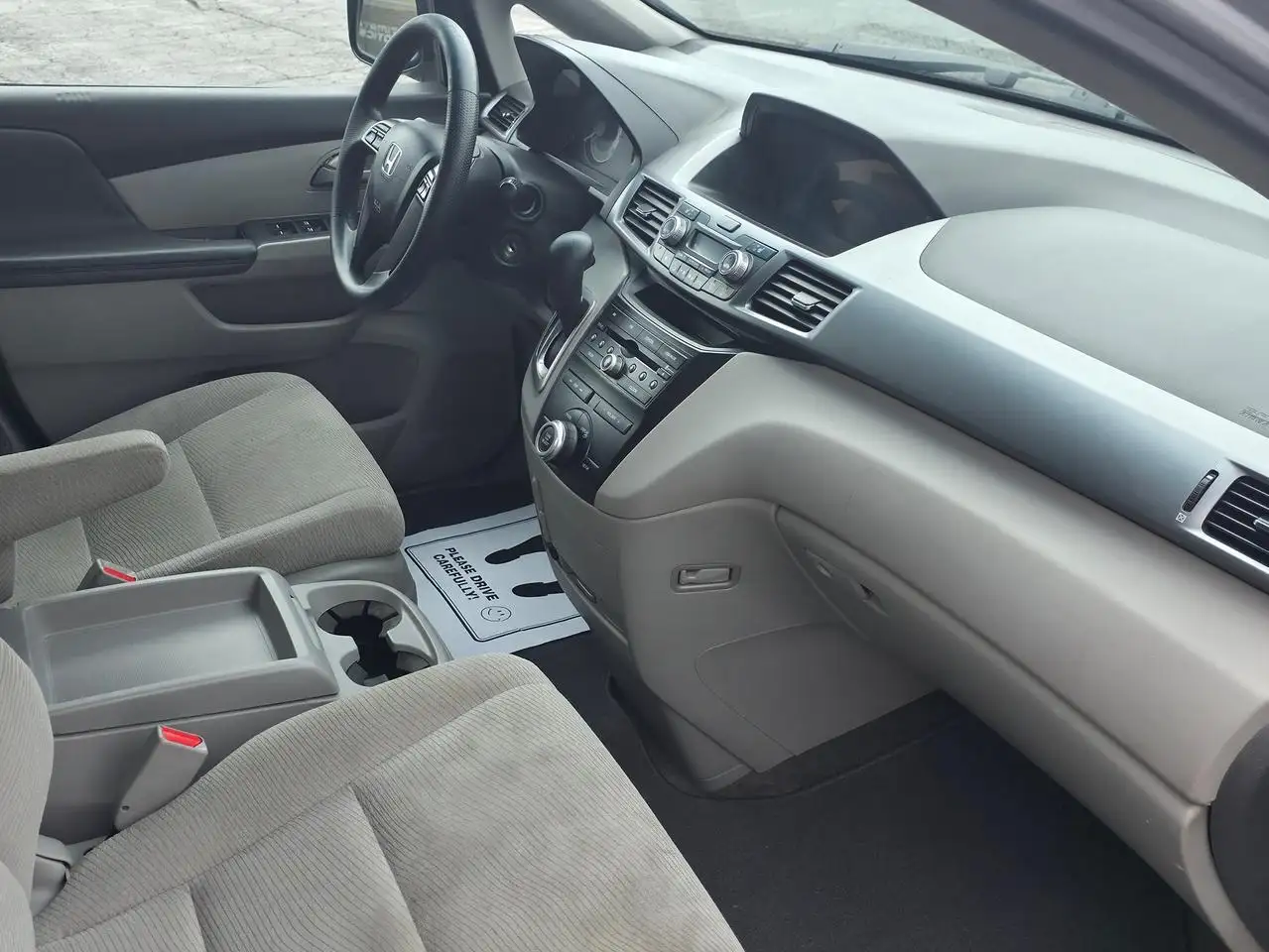 Honda Odyssey photo Honda Odyssey