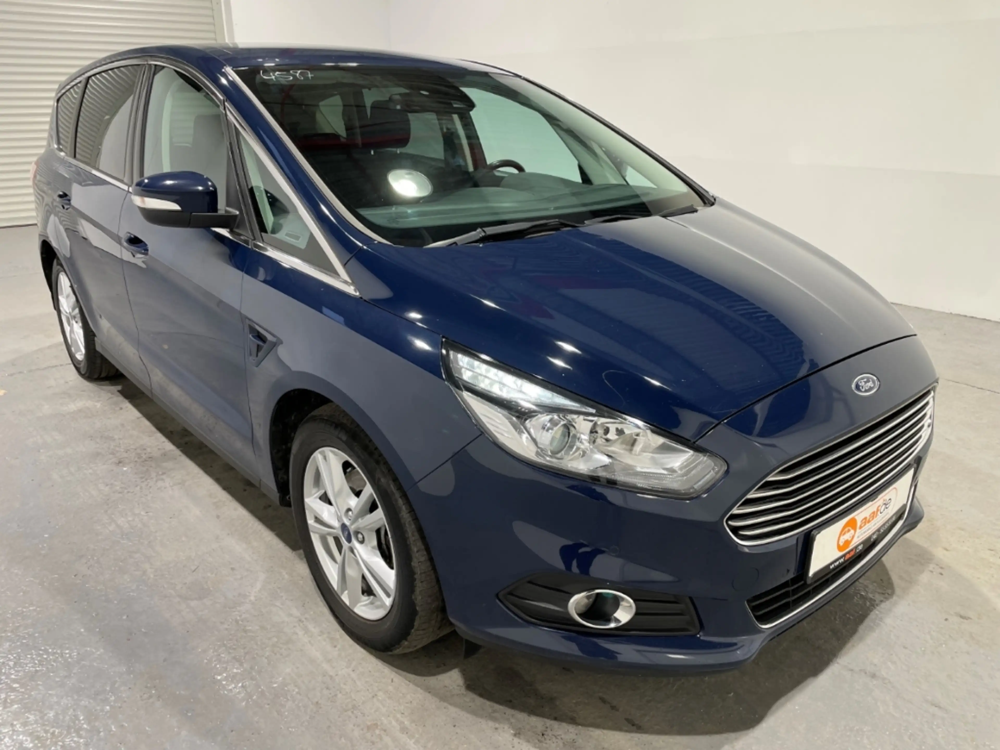 Ford S-Max 2.0 EcoBlue Titanium EU6d-T 7-Sitzer Navi — photo 4