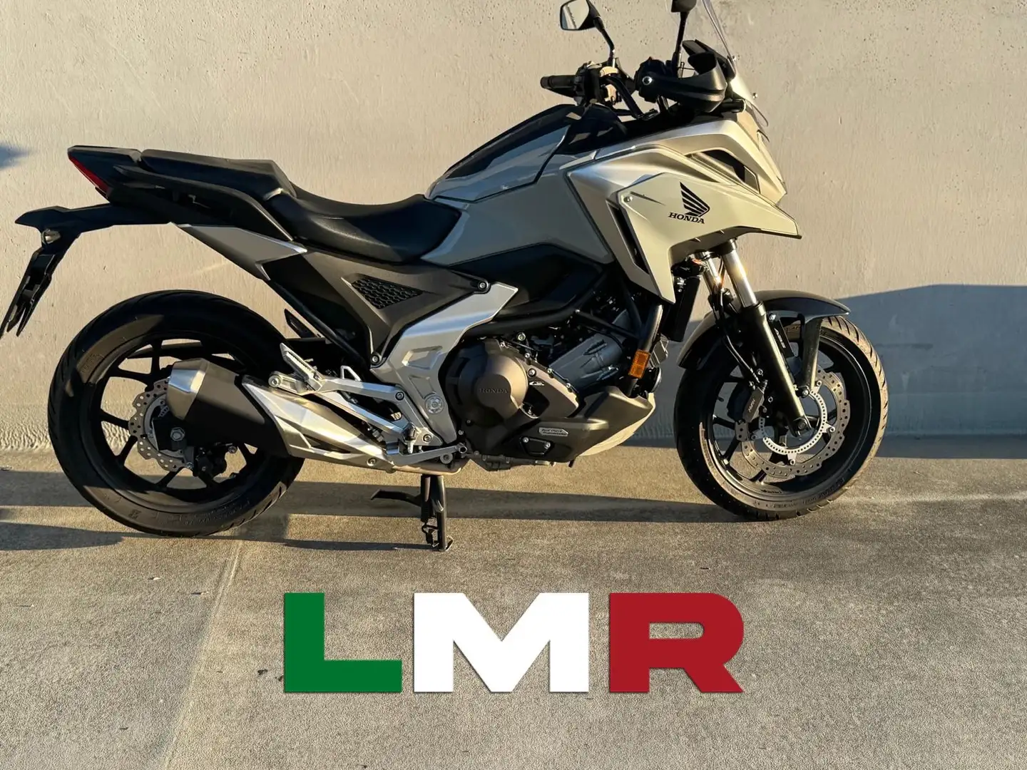 Honda NC 750 NC 750X Argento - 1