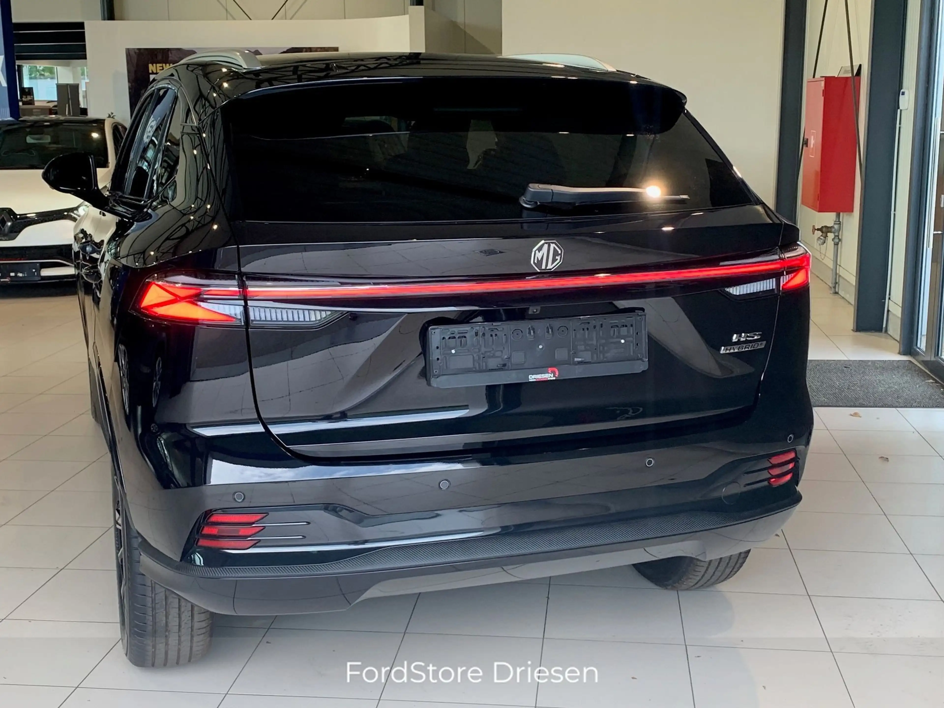 MG HS HS LUXURY HEV 1.5i 224pk 7J GARANTIE BIJ DRIESEN BREE 089/461610 — photo 4