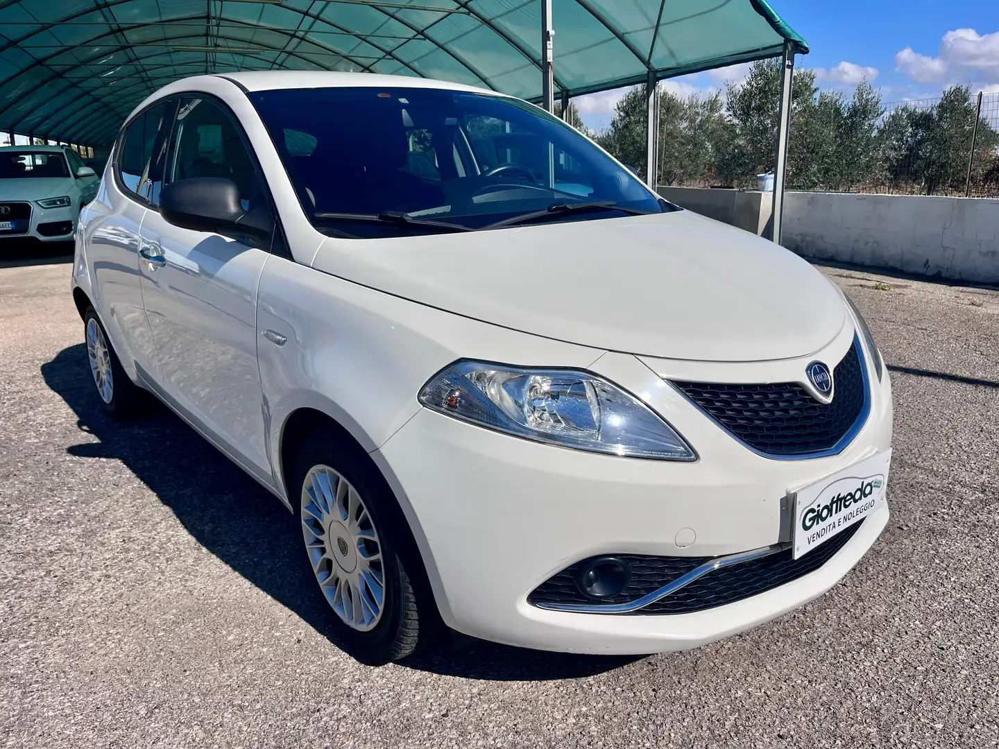 Lancia Ypsilon Ypsilon III 2015 1.3 mjt Mya s Beige - 1