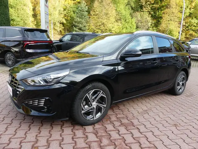 Hyundai i30 cw*Automatik*Klima*Sitzhzg*Kam