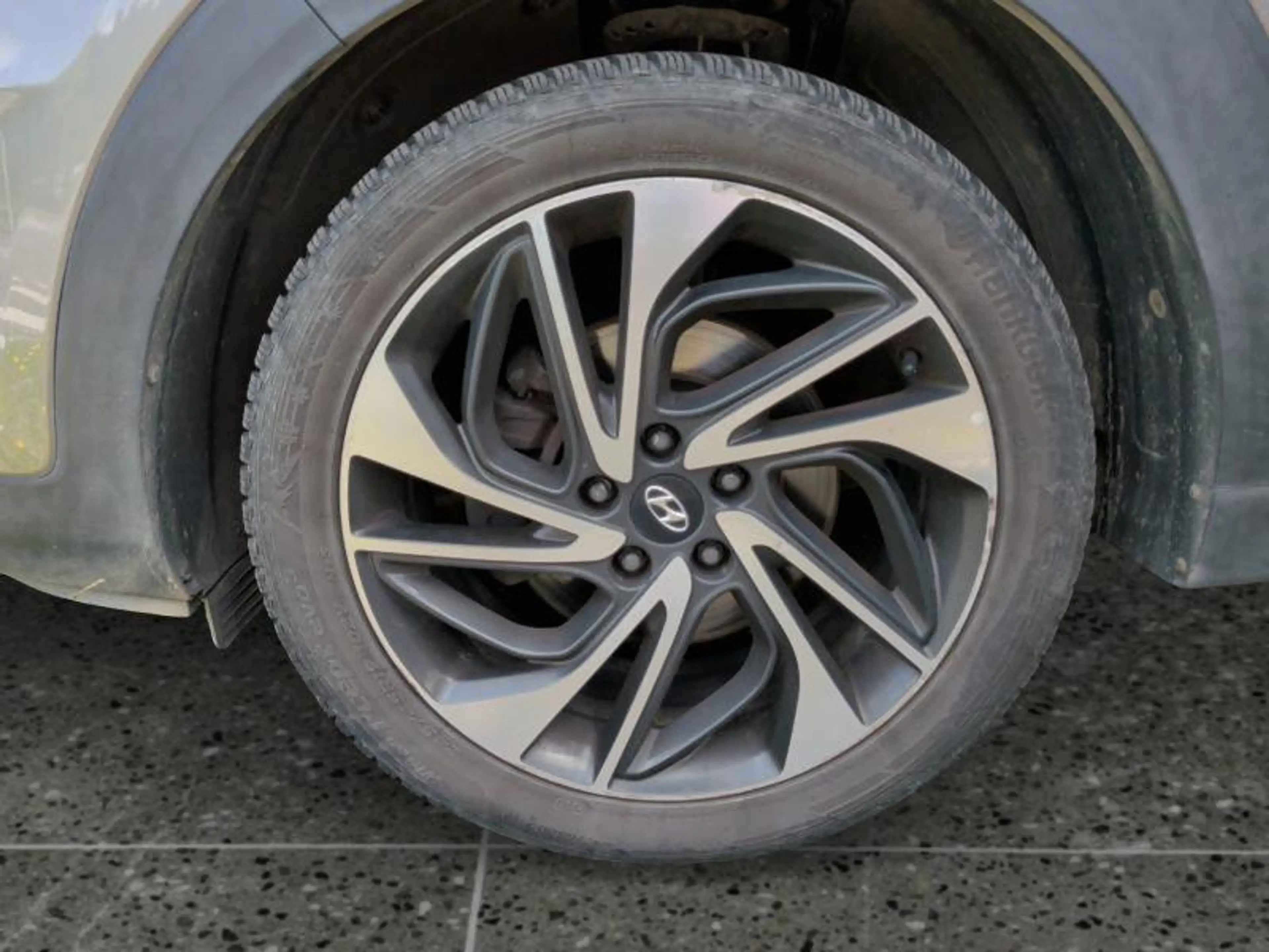 Hyundai TUCSON 1.6 T-GDI SHINE 7DCT — photo 13