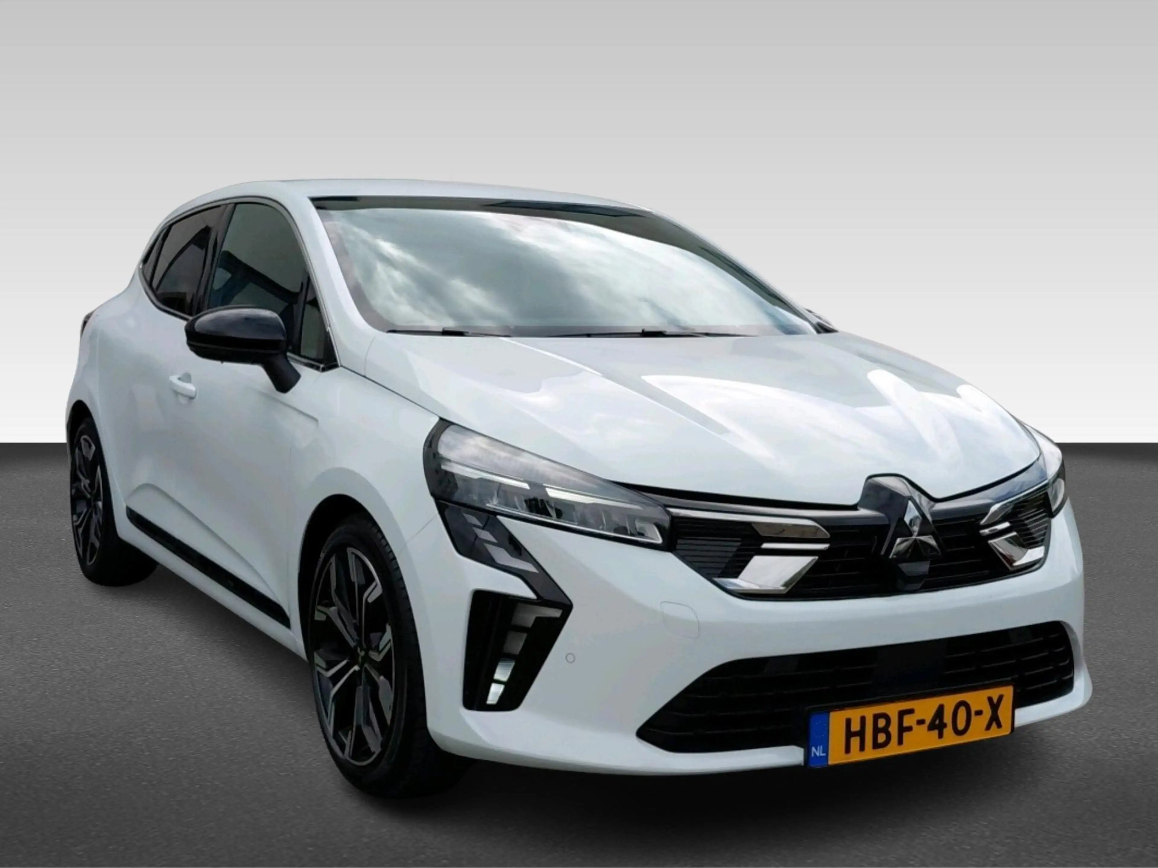 Mitsubishi Colt 1.0T MT Intense+ — photo 8