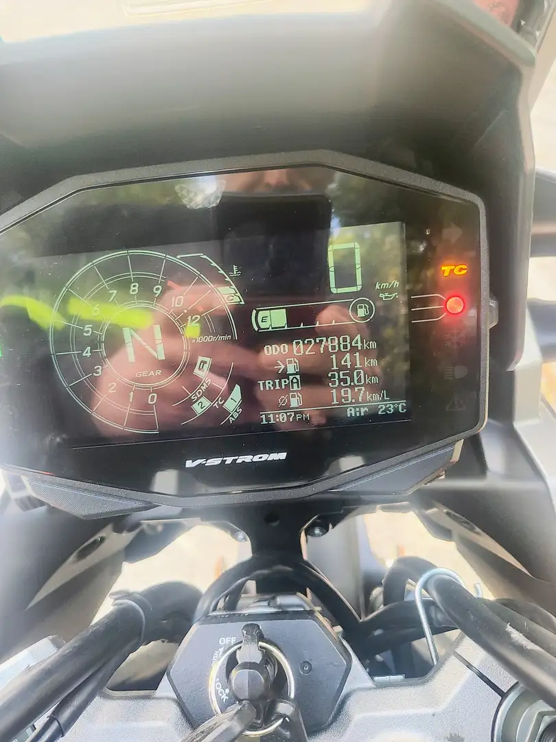 Suzuki V-Strom 1050DE Pro Orange - 2