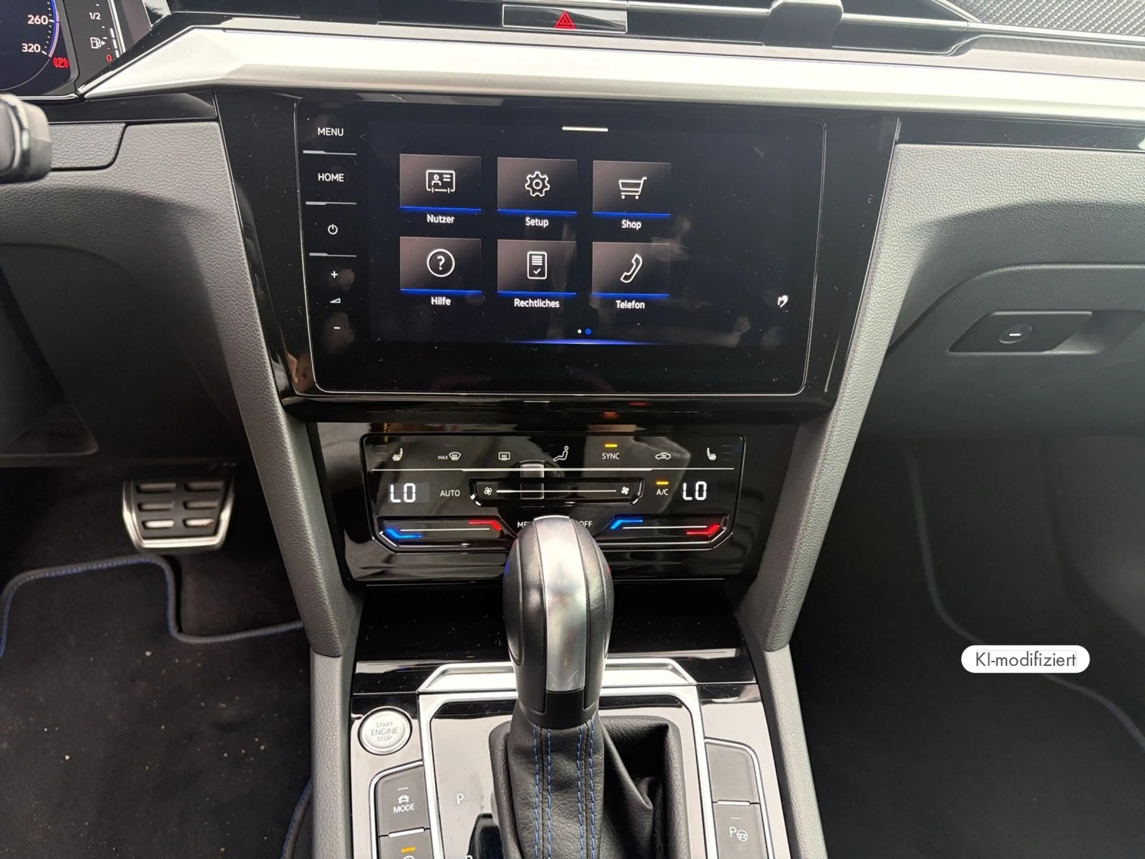 Volkswagen Arteon R 2.0 TSI HEAD-UP IQ.LIGHT — photo 12
