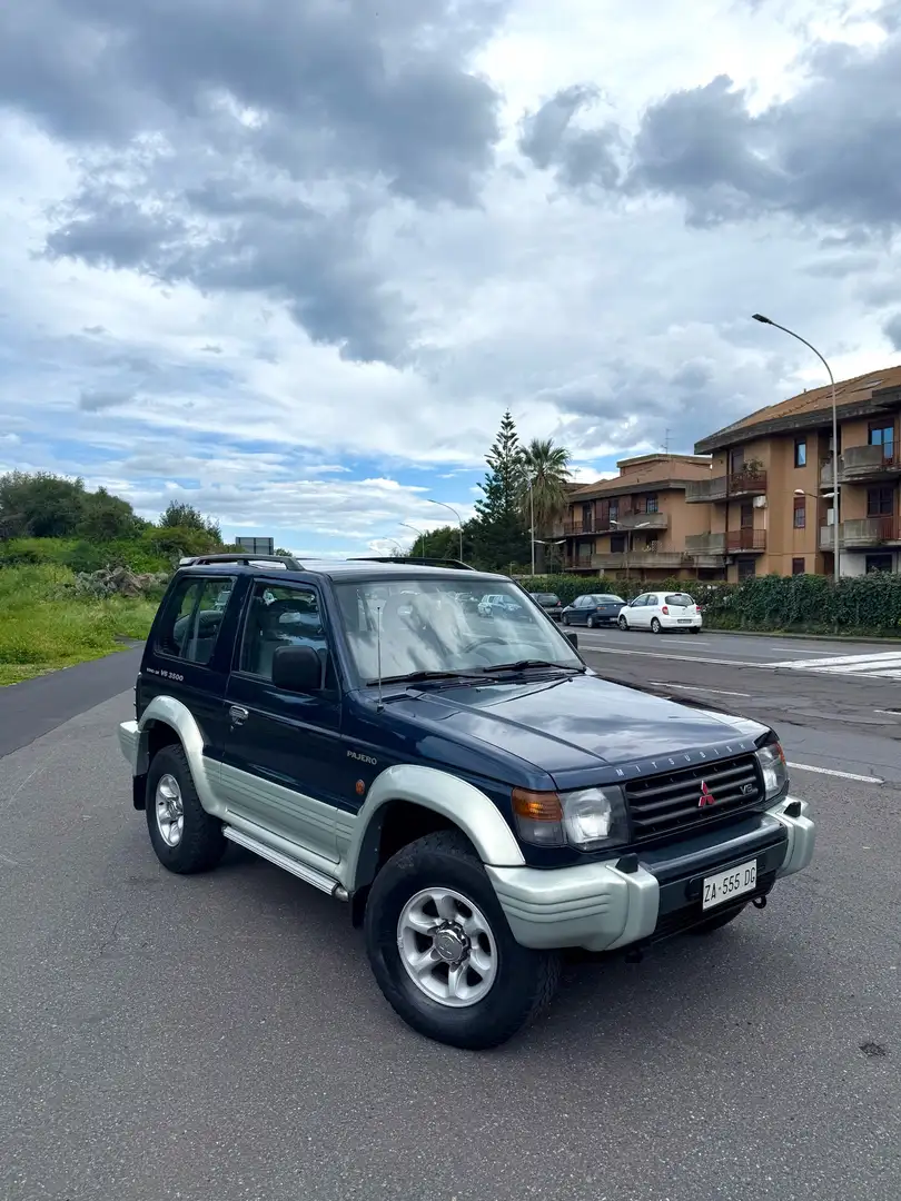 Mitsubishi Pajero Metal Top 3.5 V6 24v GLS - 1