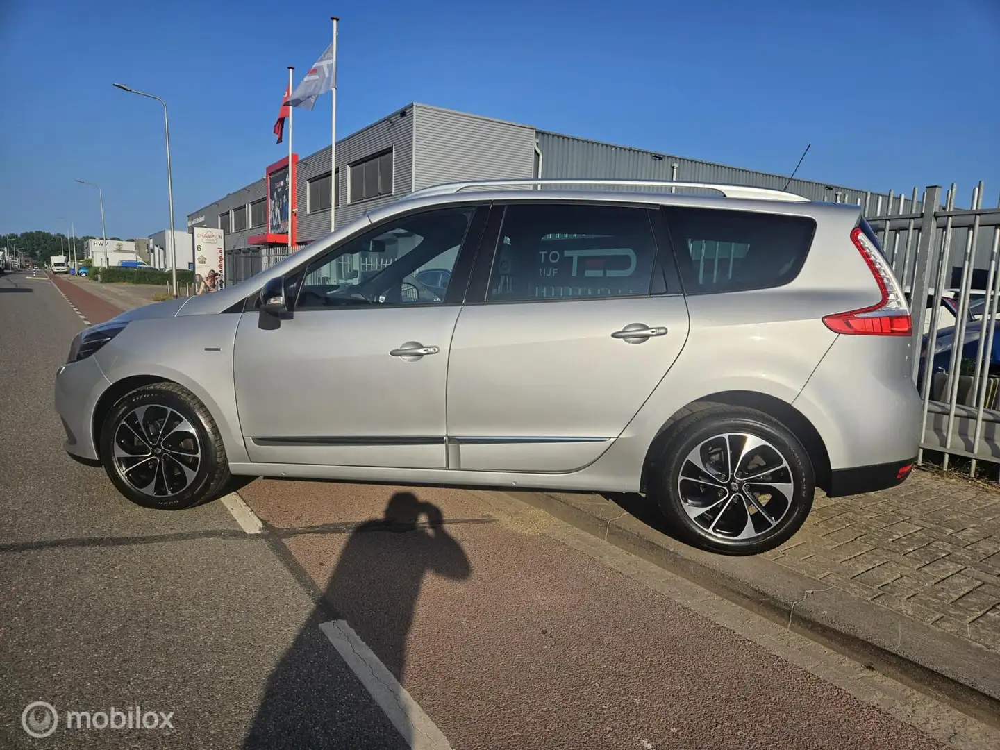 Renault Scenic 1.2 TCe Bose trekhaak Gris - 2