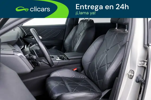DS Automobiles DS 7 Crossback view 14