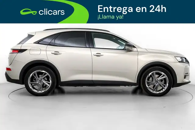 DS Automobiles DS 7 Crossback view 7