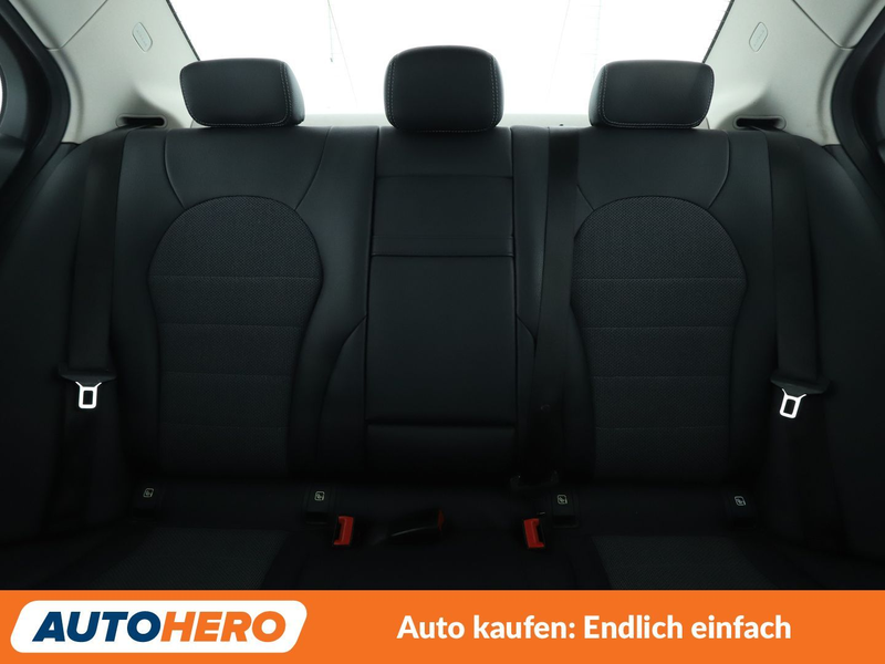 Mercedes-Benz C 180 C 180 CGI Avantgarde Aut.*NAVI*LED*TEMPO*PDC* — photo 15