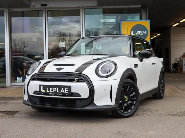 MINI Cooper SE 32.6 kwh 228 WLTP|NAVI|CAMERA|PANO DAK|GARANTIE