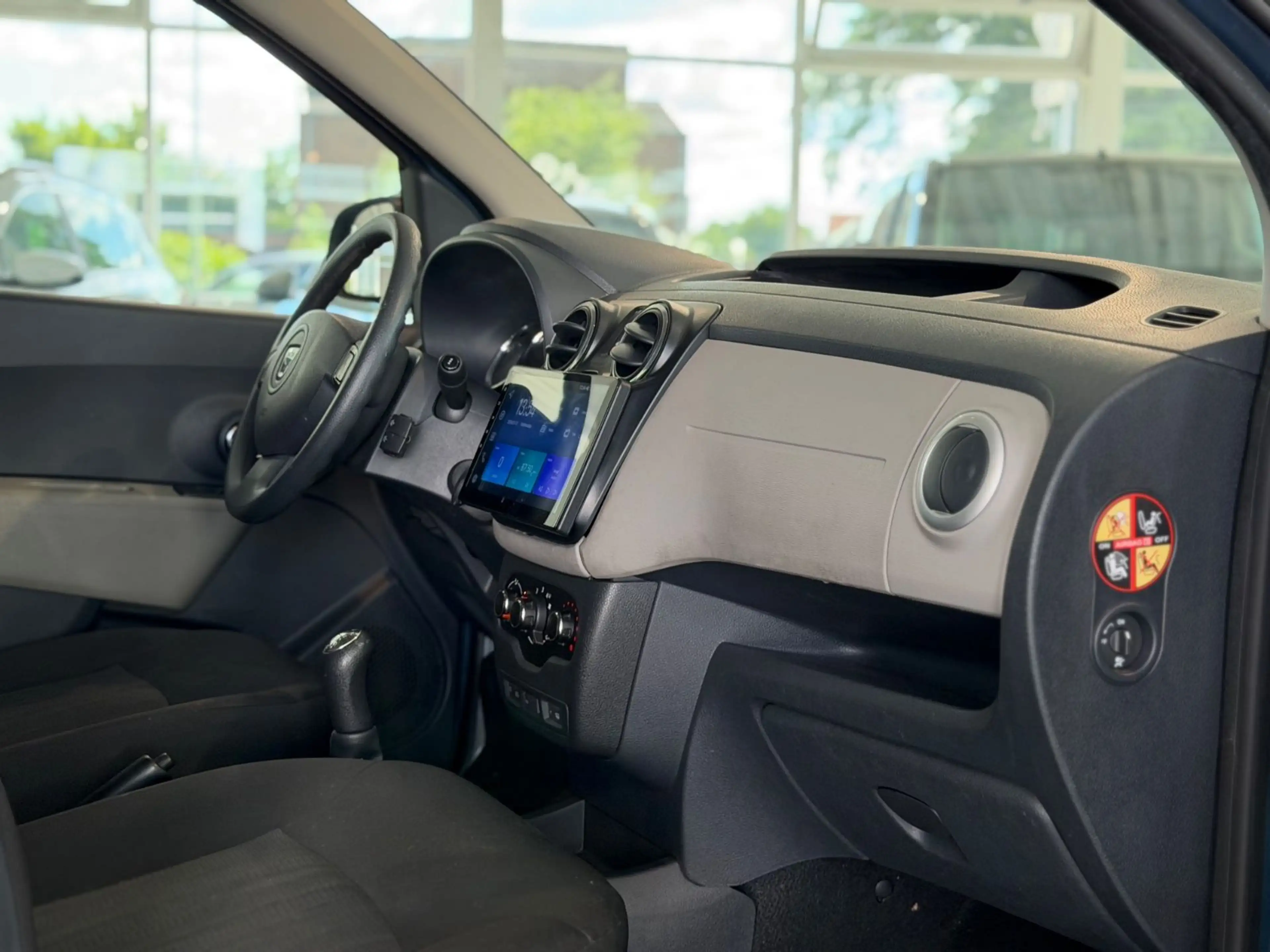 Dacia Dokker Laureate*NAVI*TV*KLIMA*TOUCH*APPLE.C*BT* — photo 11