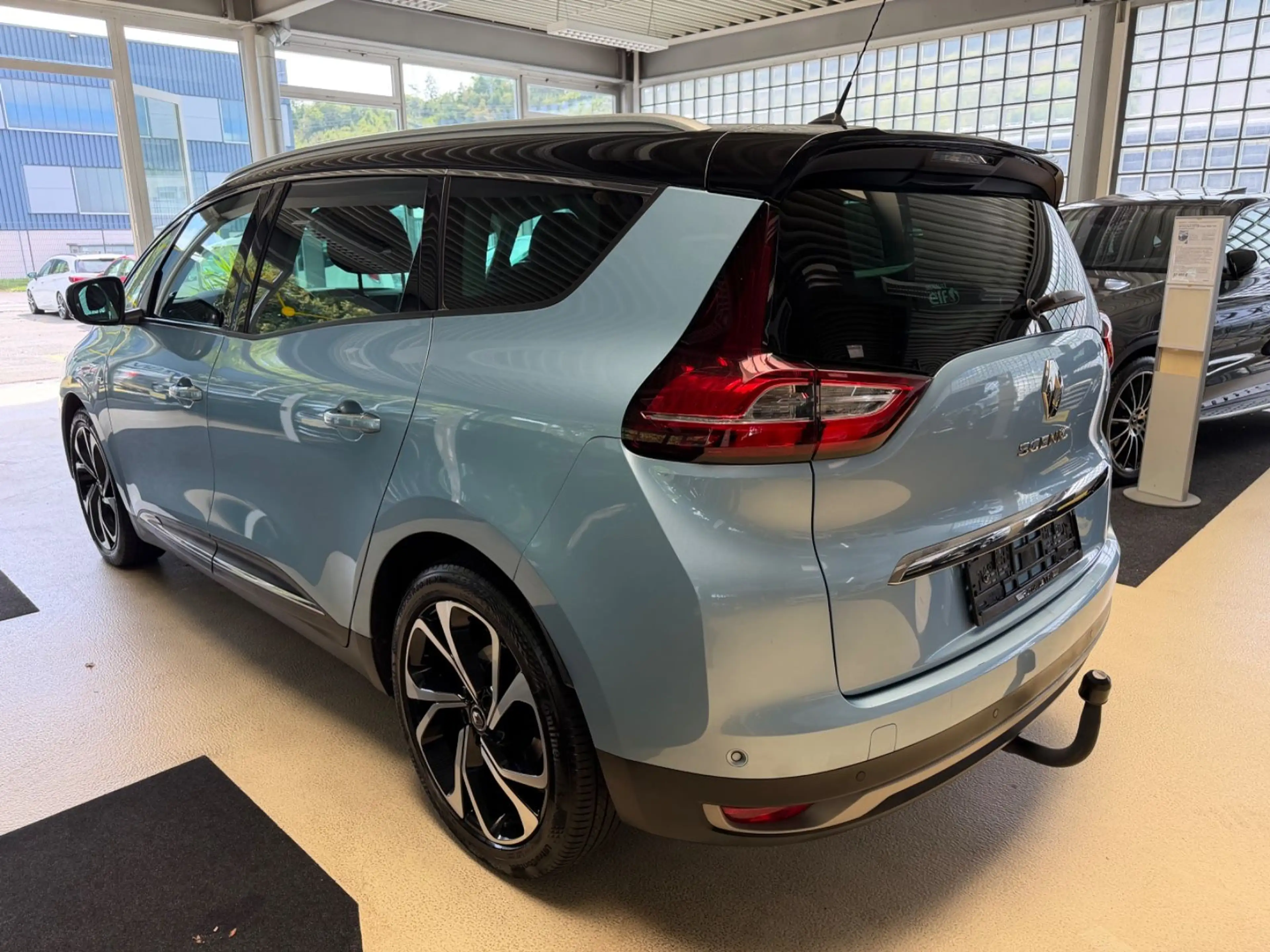 Renault Scenic IV Grand BOSE Edition — photo 6