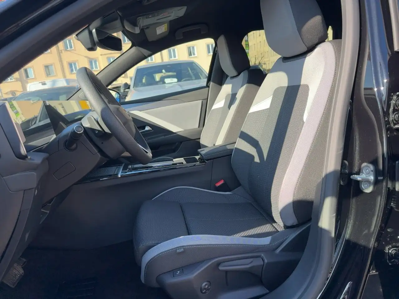 Opel Astra L Sports Tourer 1.2 Turbo Edition LED+Navi 8