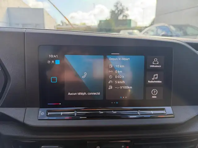 Volkswagen Caddy Maxi view 4