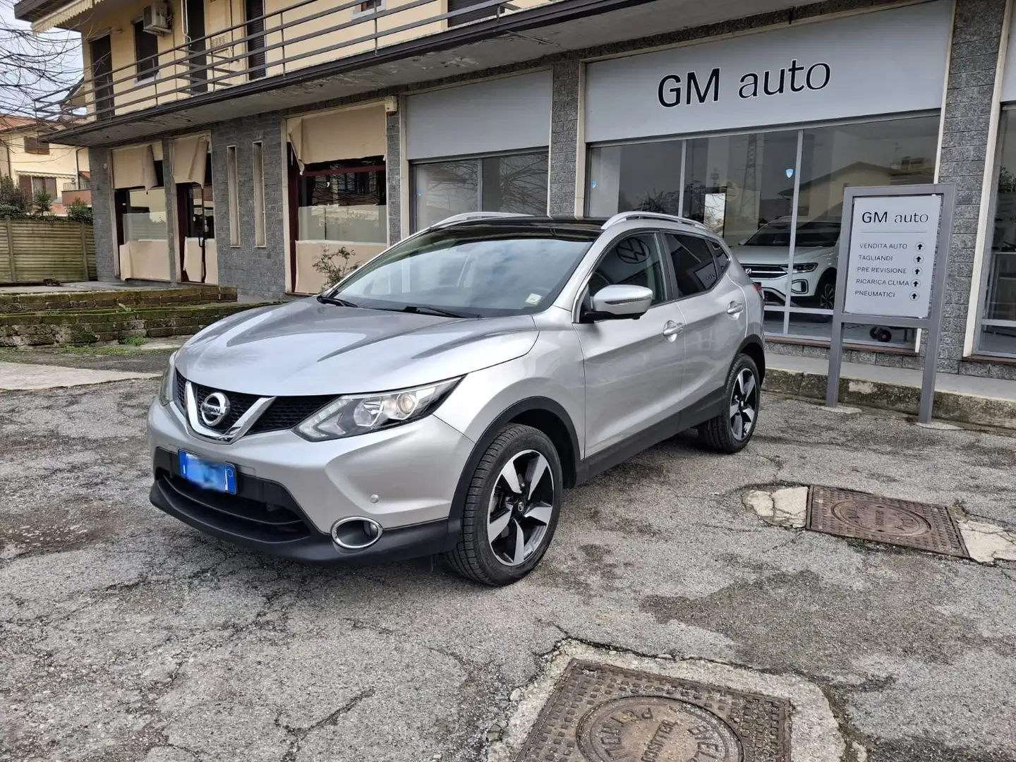 Nissan Qashqai Qashqai II  1.5 dci N-Connecta 110cv Grigio - 2