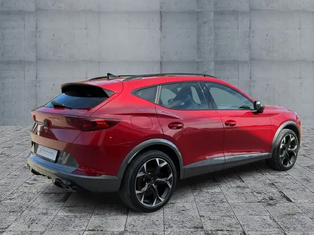 Cupra Formentor view 6