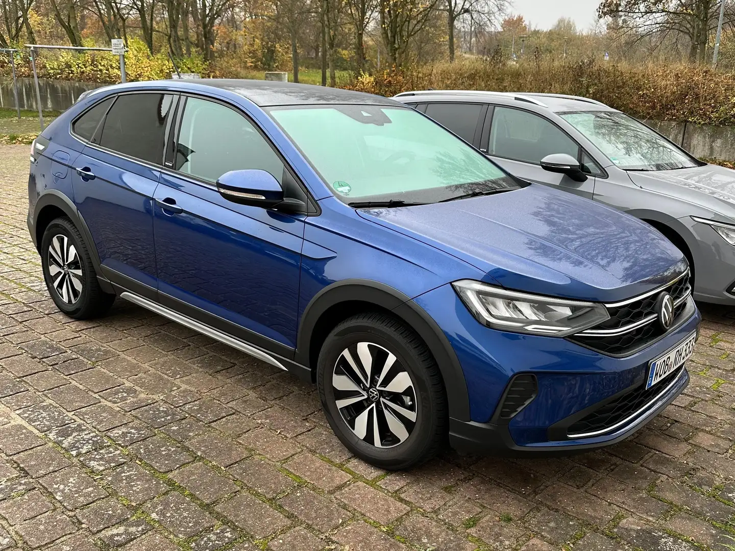 Volkswagen Taigo Move APPLINK LED AHK PDC PANORAMA BEATS ALLSEASON Blau - 2