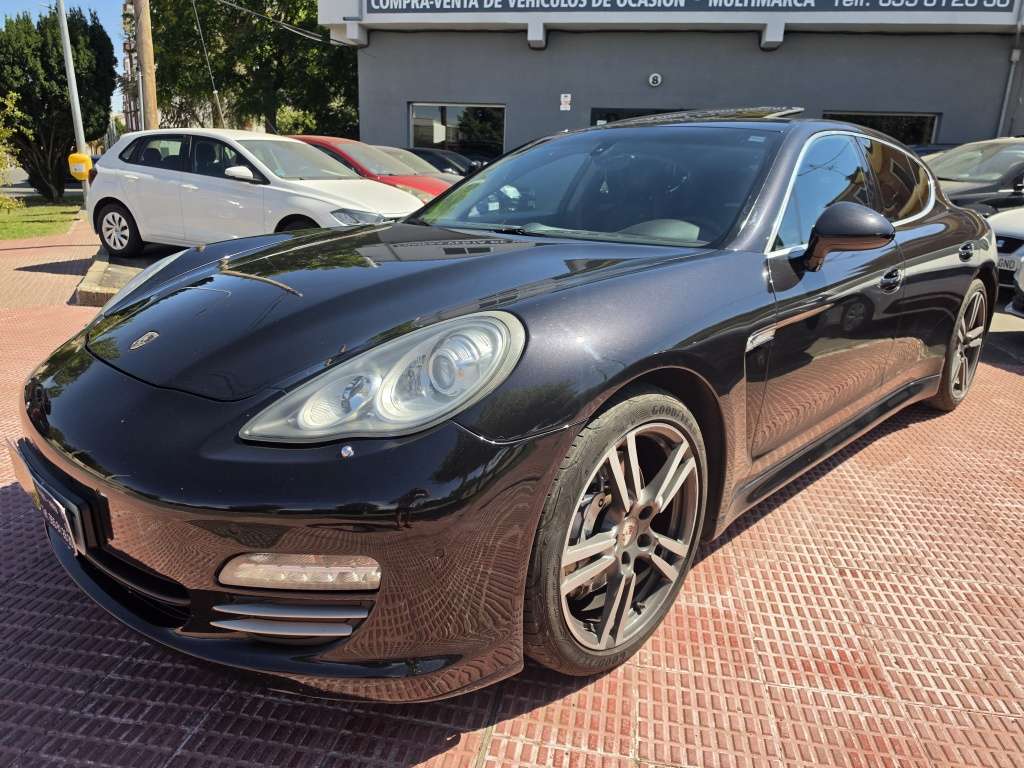 Porsche Panamera 4S Aut. - foto 1