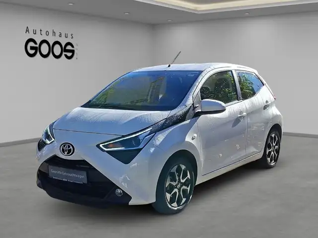 Toyota Aygo (X) X Play Team D Apple CarPlay Android Auto Musikstre