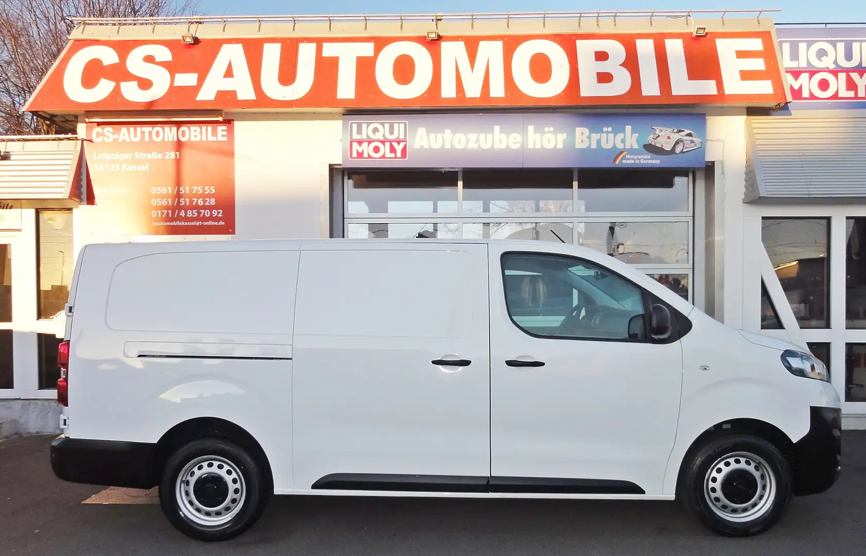 Opel Vivaro Vivaro 2,0 l CDTI 106 KW Navi H1 L3 lang Klima LKW White - 1