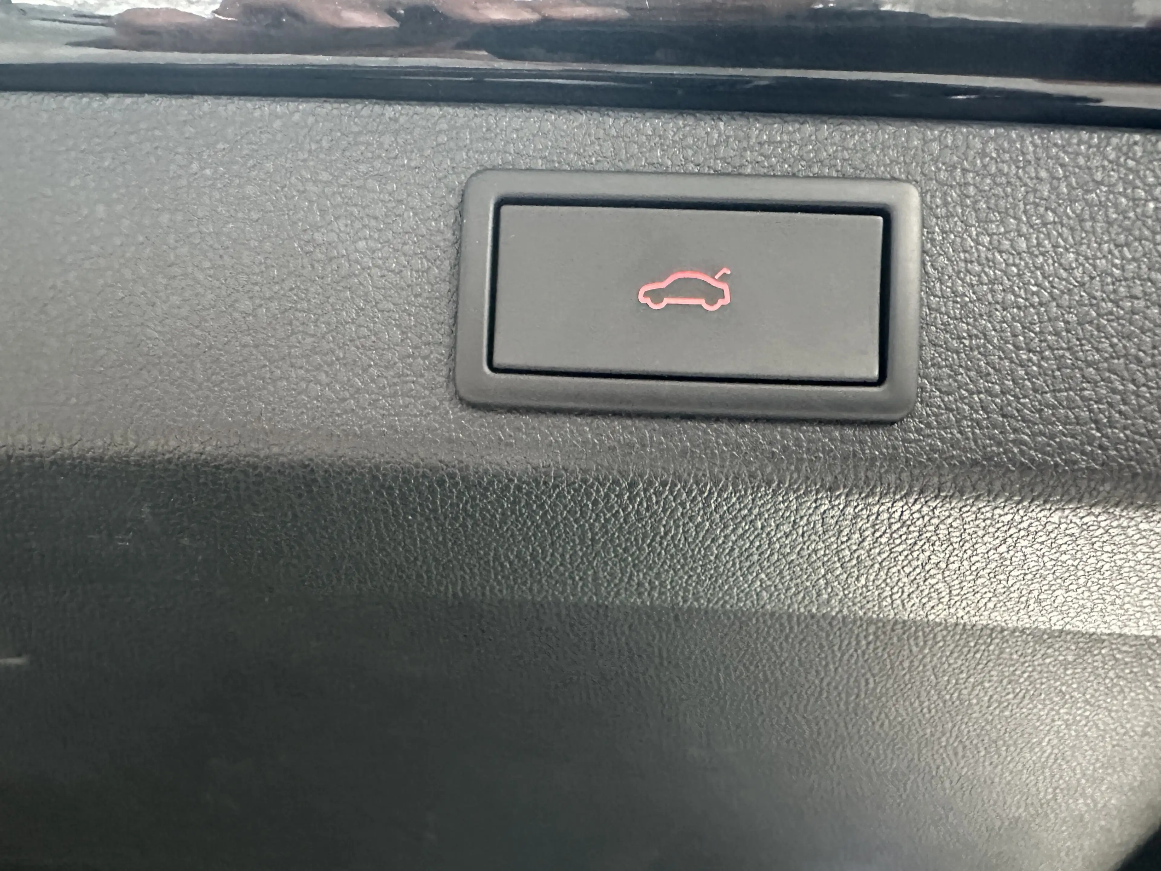 Skoda Superb Ambition iV Navi LED AHK SHZ STHZ AHK — photo 8