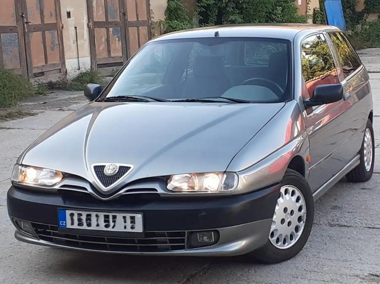 Alfa Romeo 145 1.7 16v L, foto 4