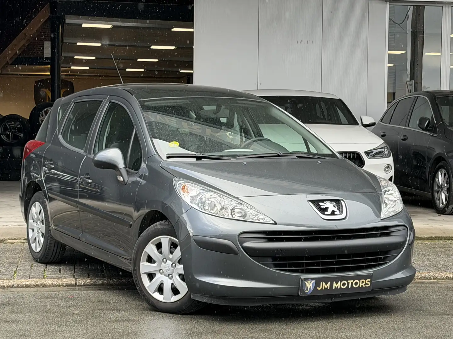 Peugeot 207 1.4i Benzine | 1st eigenaar | CarPass Grau - 2