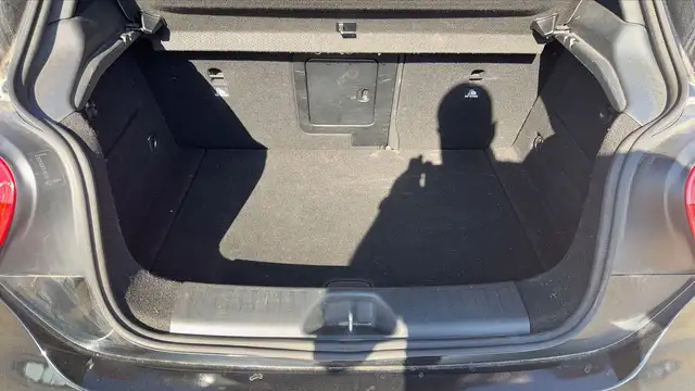 Mercedes-Benz A-Class view 14