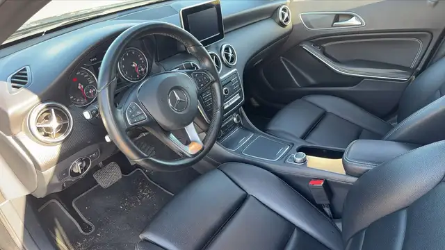 Mercedes-Benz A-Class view 8