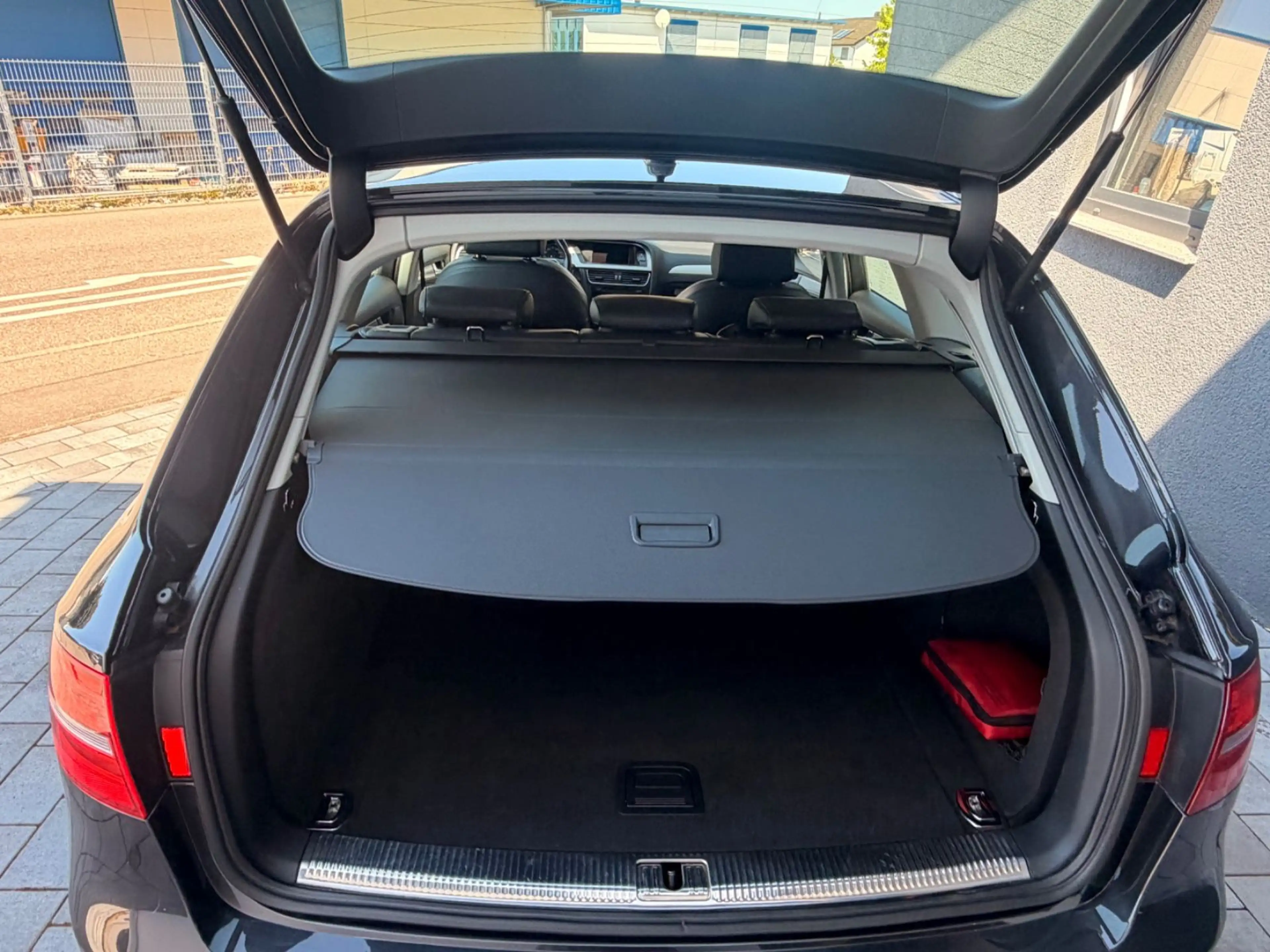 Audi A4 allroad quattro 2.0 TDI Automatik/AHK — photo 8