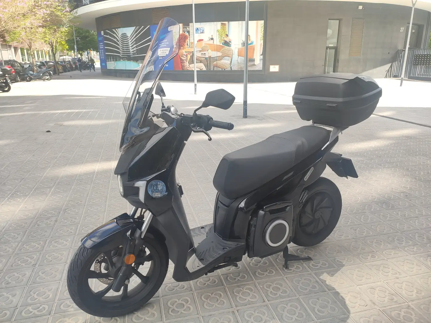 Silence S01 Bateria NUEVA (300km) 5,6 kW Negro - 1