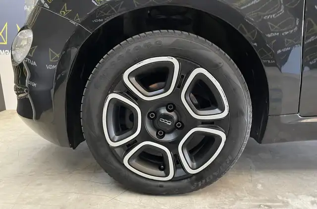 Fiat 500 view 15