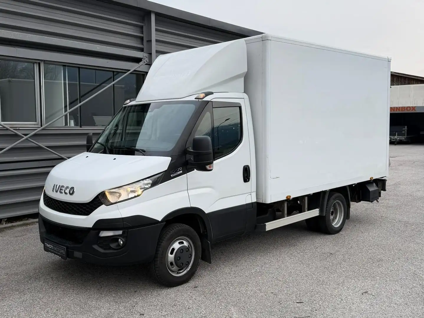 Iveco Daily, Koffer, Ladebordwand, LBW Weiß - 1