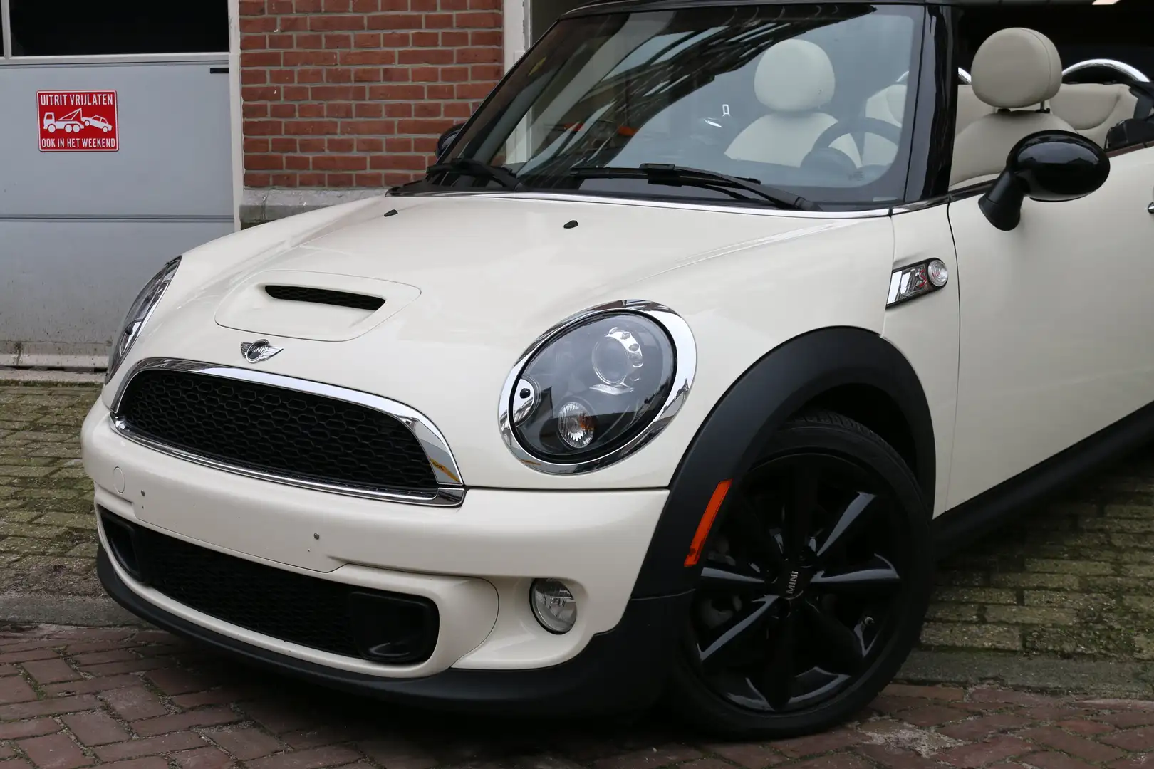 MINI Cooper S Cabrio Wit - 2