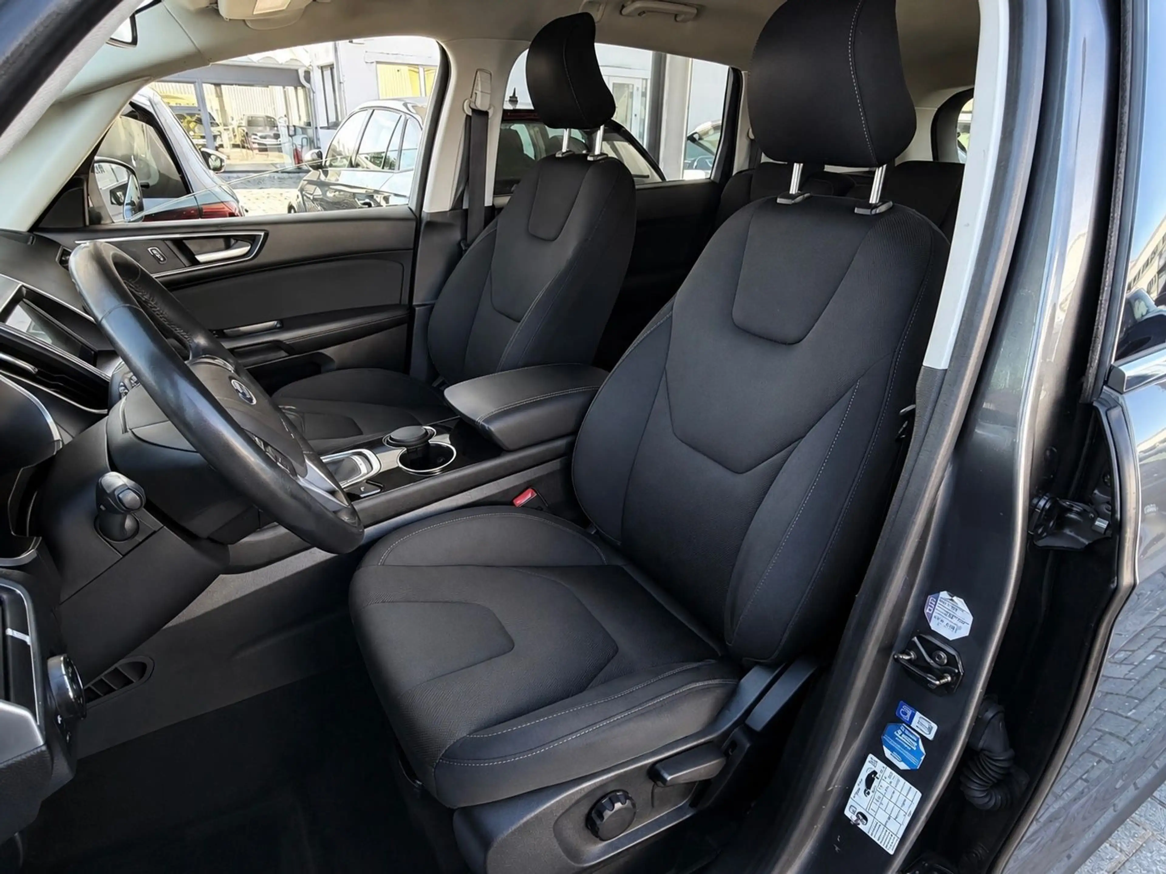 Ford S-Max S-MAX Titanium *7 SITZE*NAVI*AHK* — photo 12