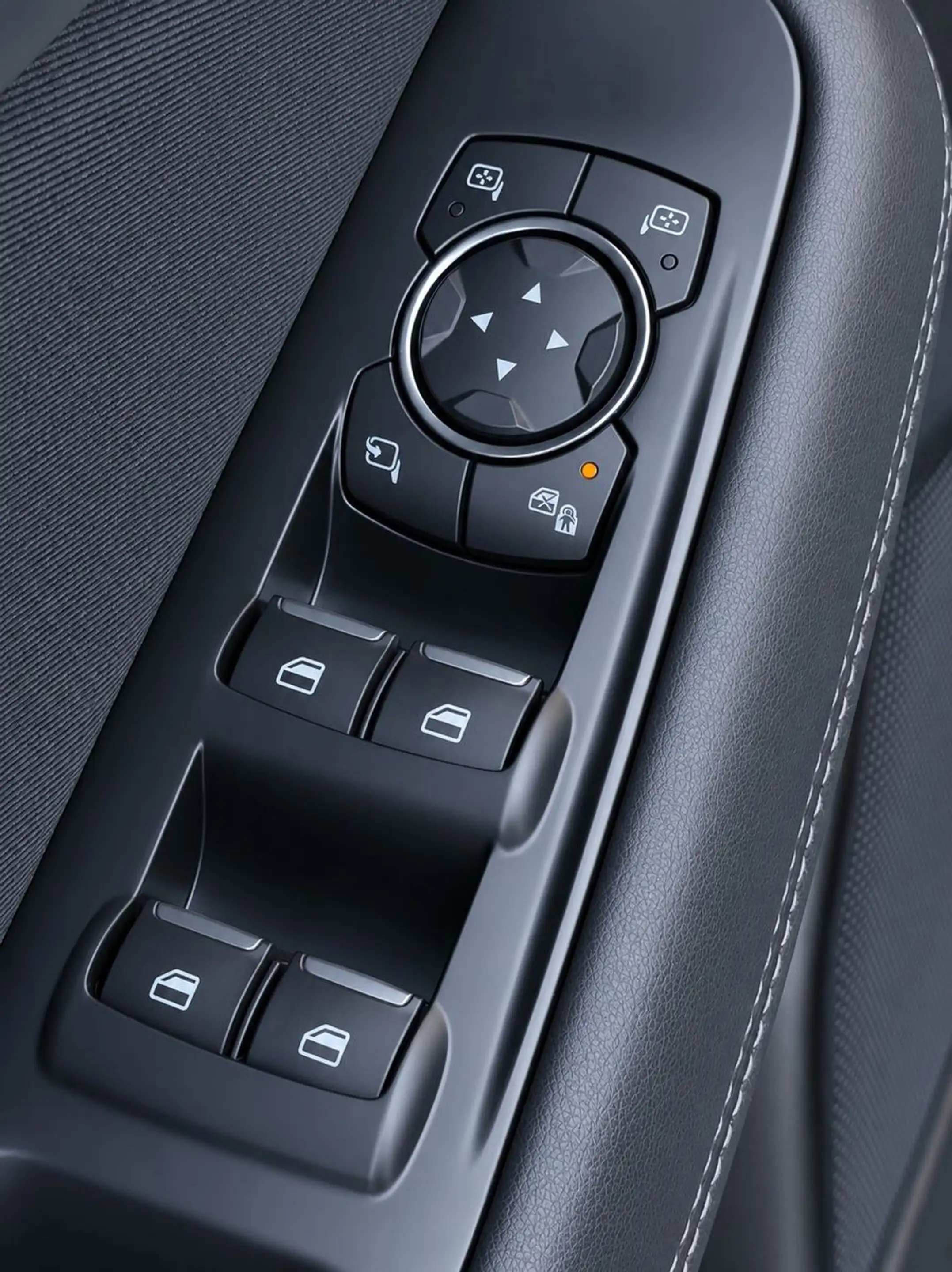 Ford S-Max S-MAX Titanium *7 SITZE*NAVI*AHK* — photo 14