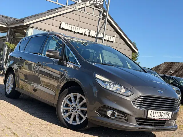 Ford S-Max S-MAX Titanium *7 SITZE*NAVI*AHK*
