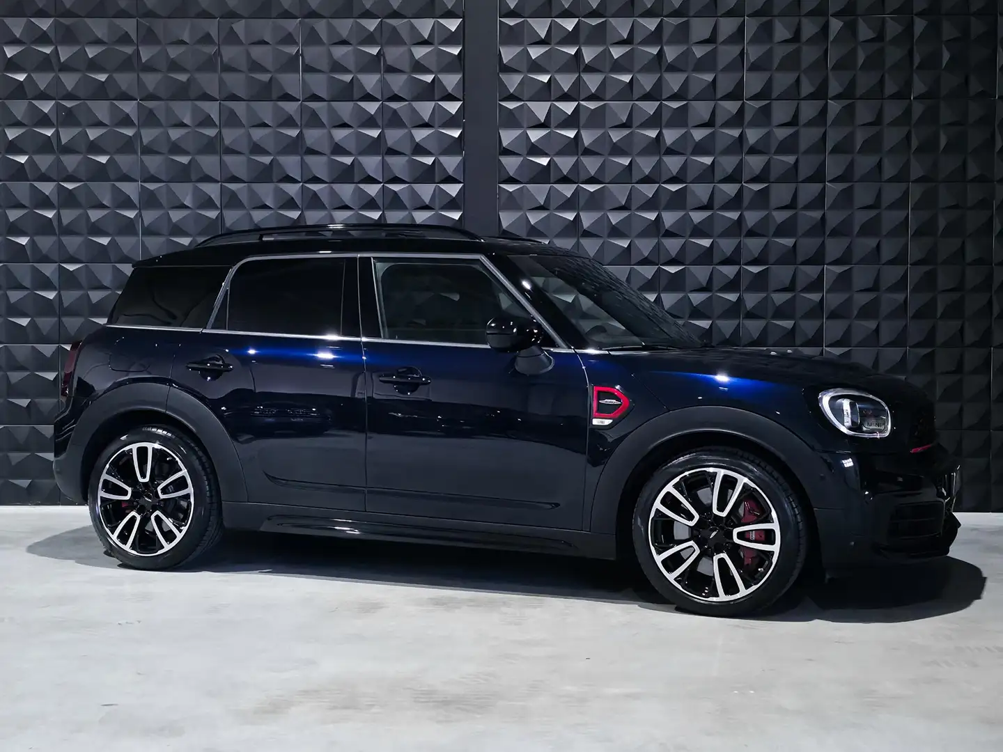 MINI John Cooper Works Countryman Mini 2.0 ALL4 JCW Pack | 19"| Pano | H/K | HUD | D Negro - 2
