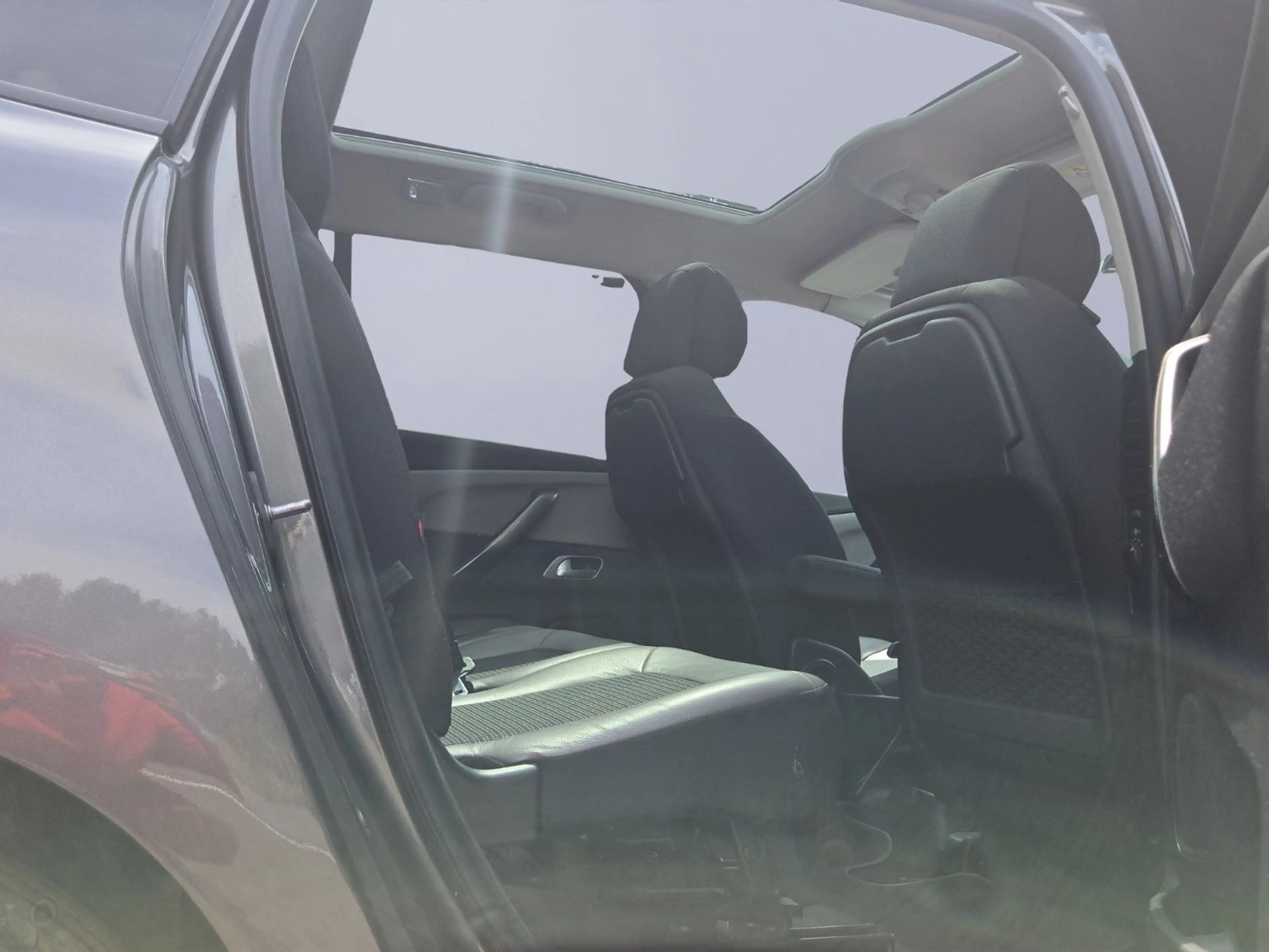 Citroen Grand C4 Picasso Grand C4 7Sitze/Pano/Kamera+2xPDC/AHK/Massage — photo 14