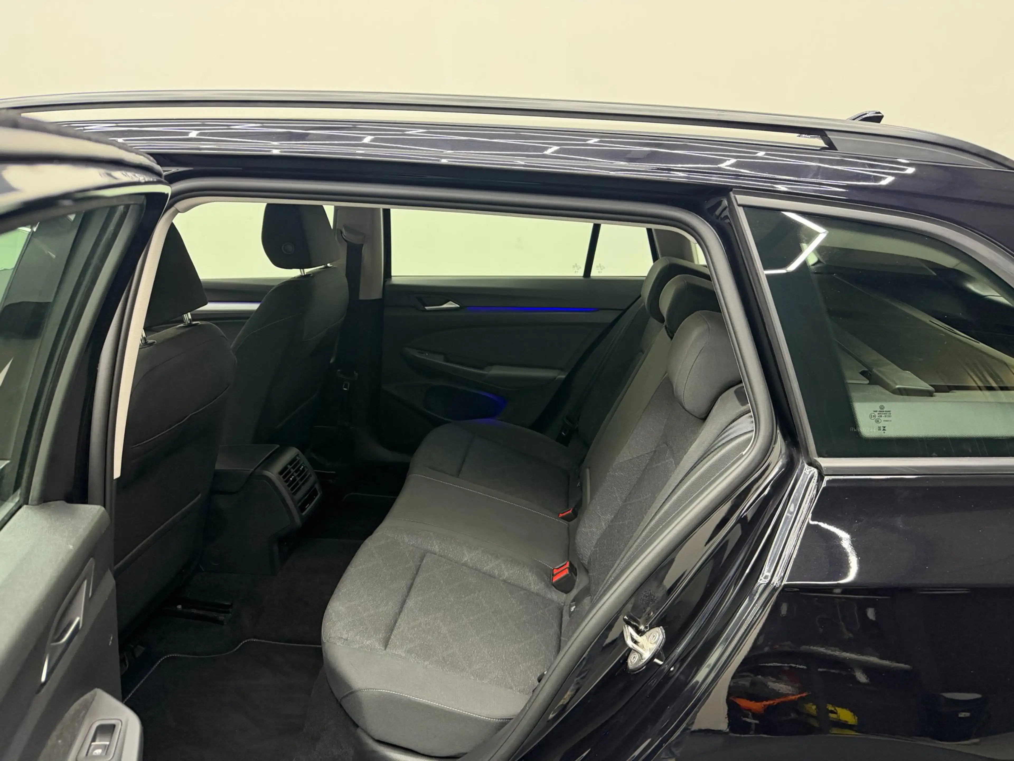 Volkswagen Golf Variant 1.0 TSI Life Business - Camera - Clima - ACC — photo 14