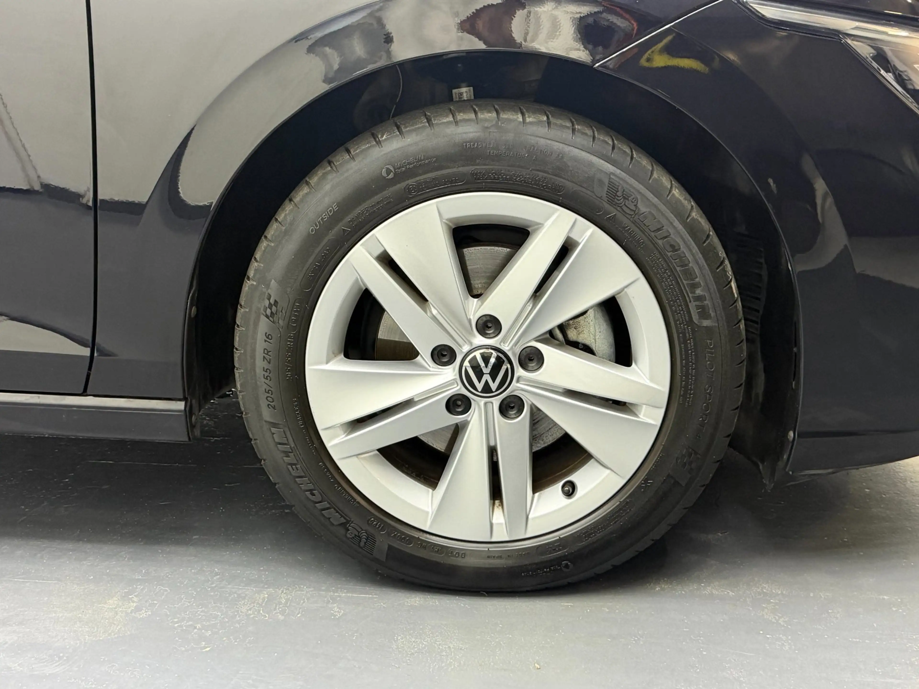 Volkswagen Golf Variant 1.0 TSI Life Business - Camera - Clima - ACC — photo 5