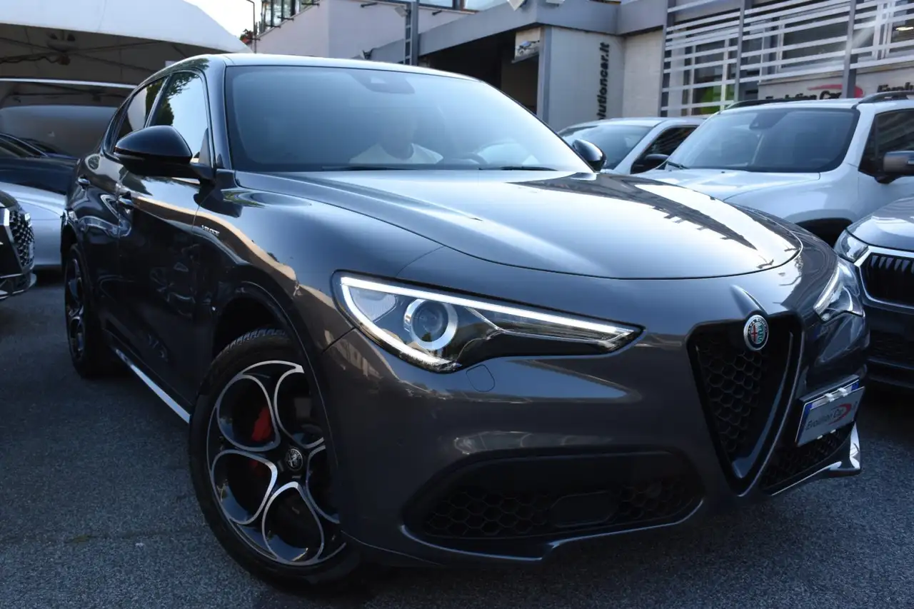 Alfa Romeo Stelvio 2022