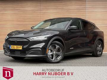 RWD 75 kWh Cruise control adaptief / Audio install