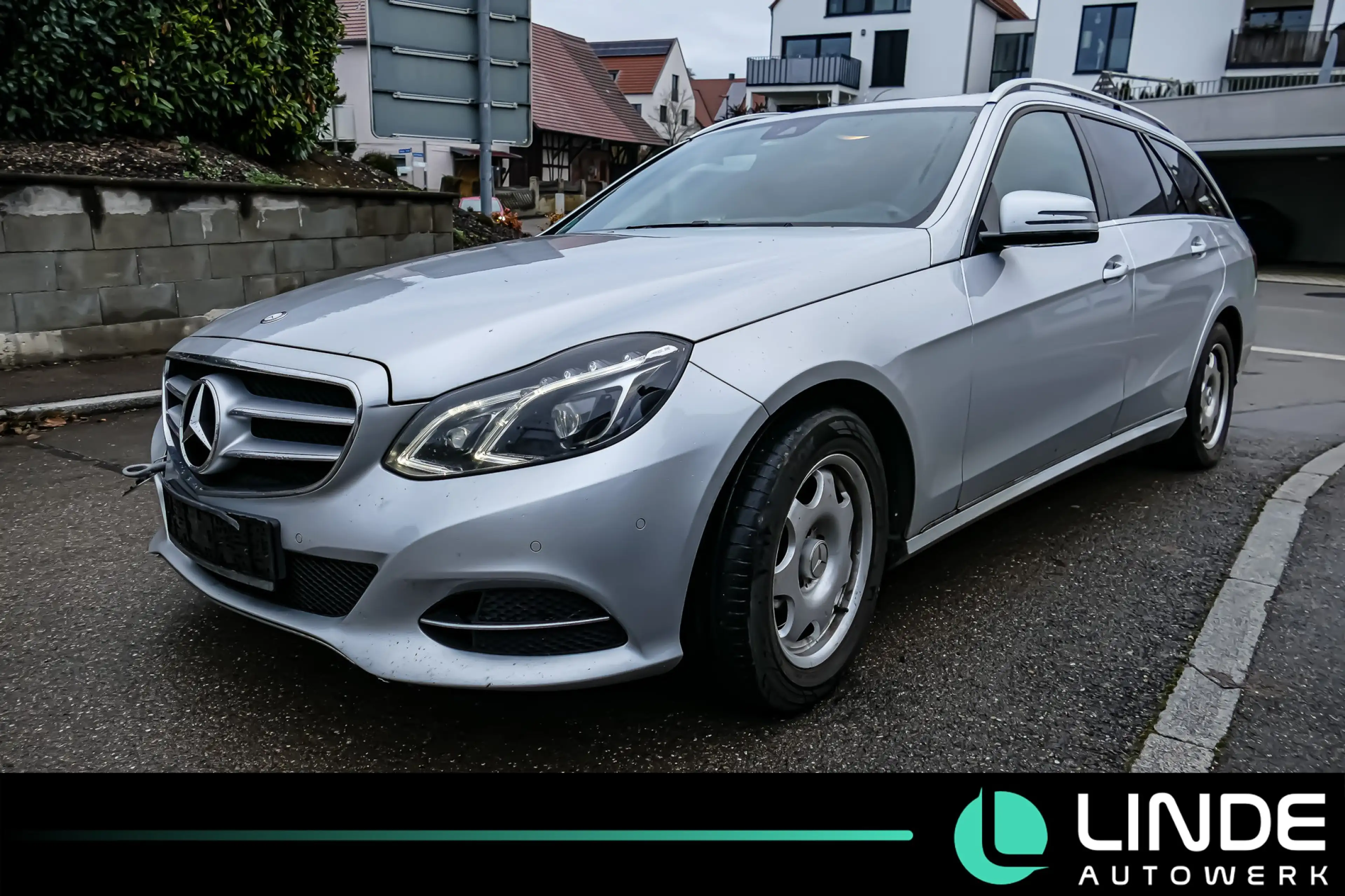 Mercedes-Benz E 250 CDI BlueEfficiency Avantgarde |NAVI|LED