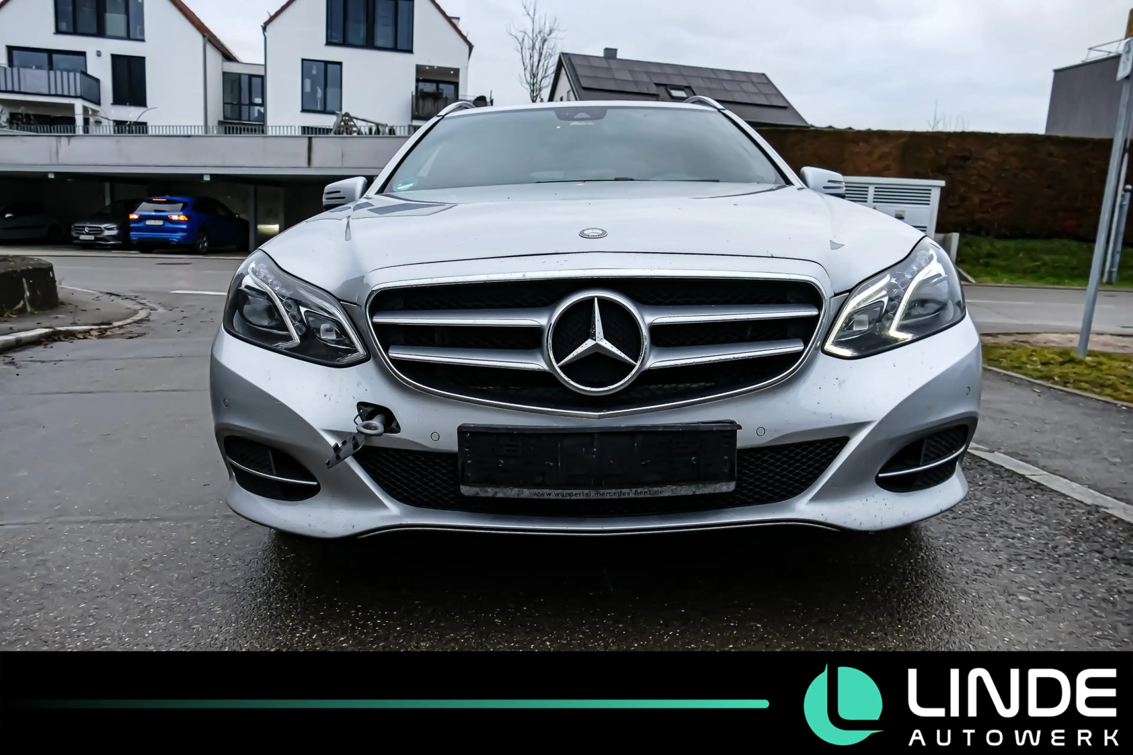 Mercedes-Benz E 250 CDI BlueEfficiency Avantgarde |NAVI|LED — photo 2